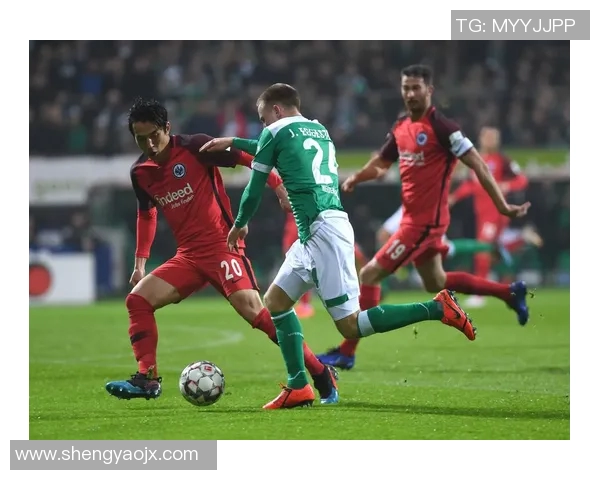 德甲传奇战！法兰克福队壮烈一战，震撼全场势不可挡！