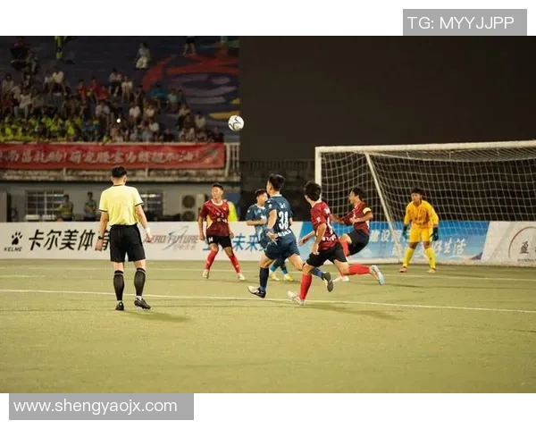 法甲联赛重燃战火巴黎圣日耳曼领跑积分榜梅西卢卡库双核心火力全开