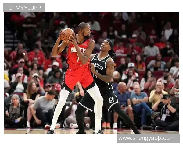 篮网队季后赛表现抢眼，球队成绩逐渐提升